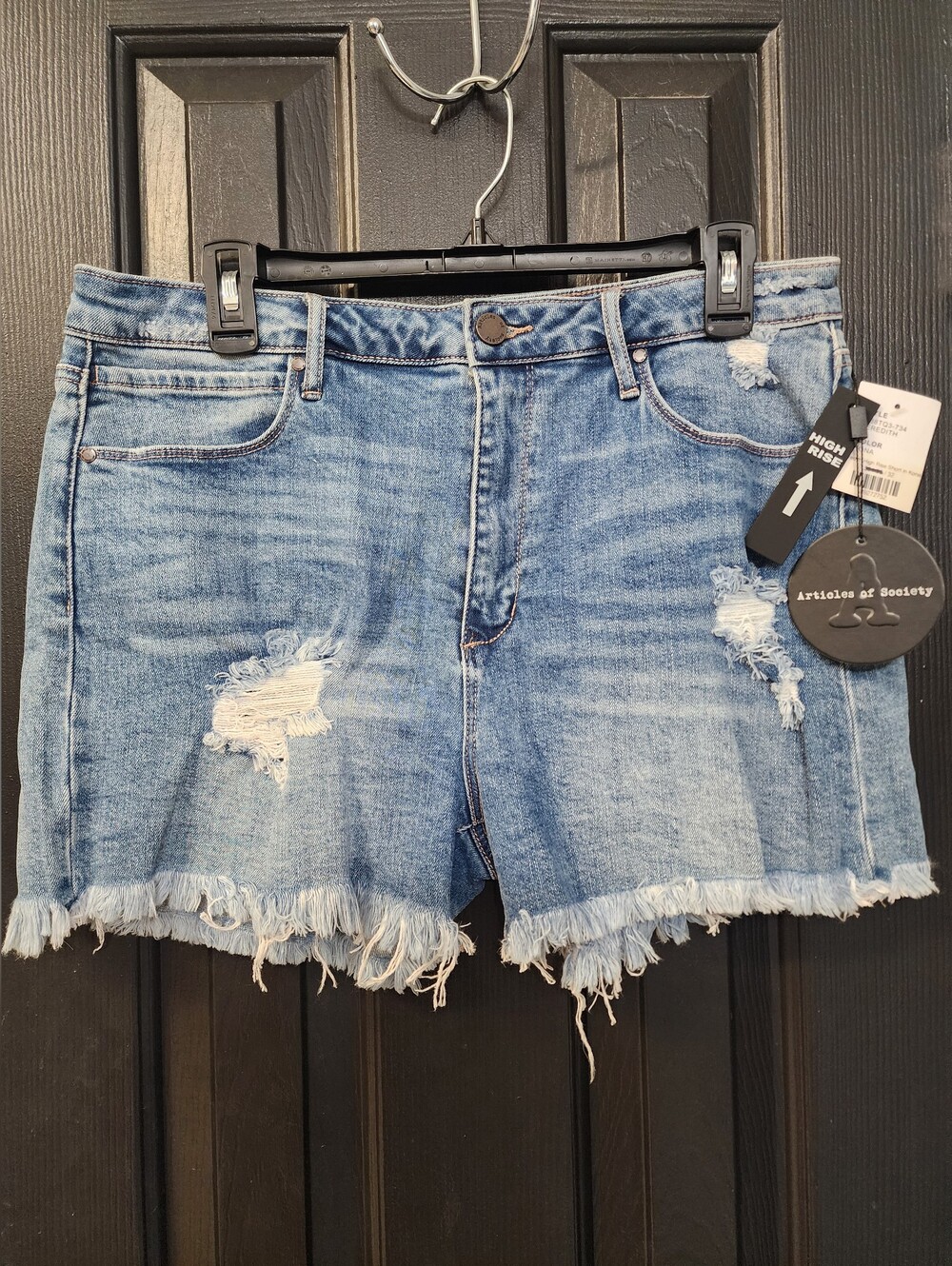 **NEW**Articles Of Society Meredith High Rise Short in Kona Size 32